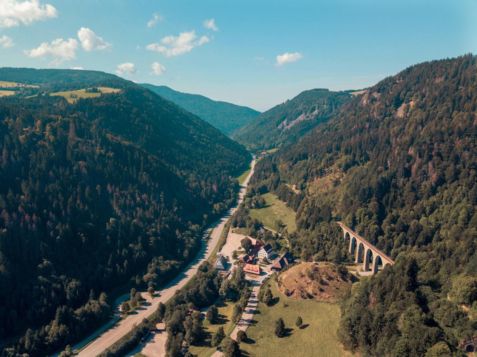 Hotel Hofgut Sternen - Ravennaschlucht Breitnau Exterior foto